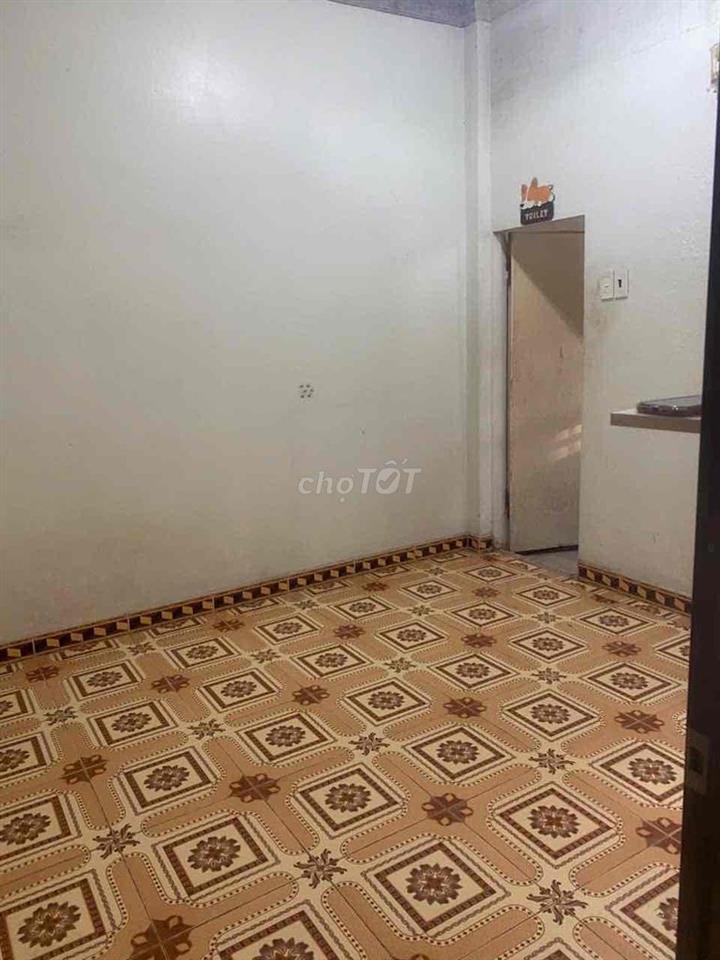 Nhà nguyên căn cho thuê 4*16m2 Ấp Đông 1 cũ