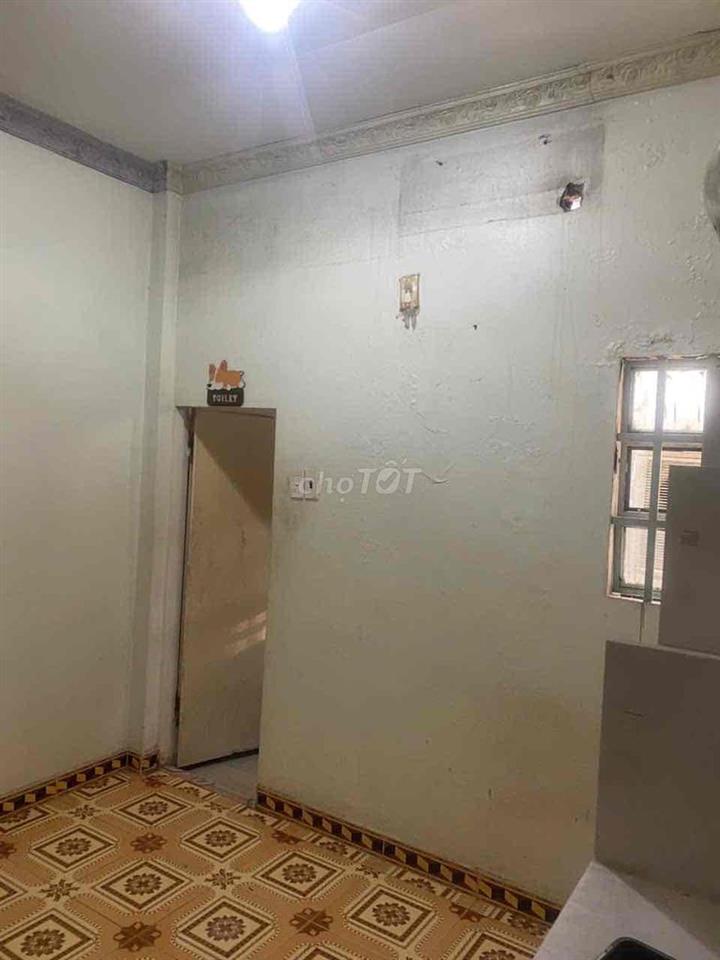 Nhà nguyên căn cho thuê 4*16m2 Ấp Đông 1 cũ