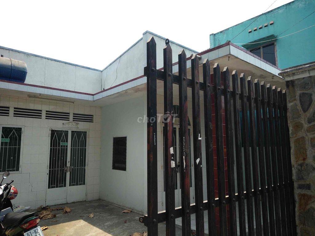 Nhà nguyên căn cần cho thuê