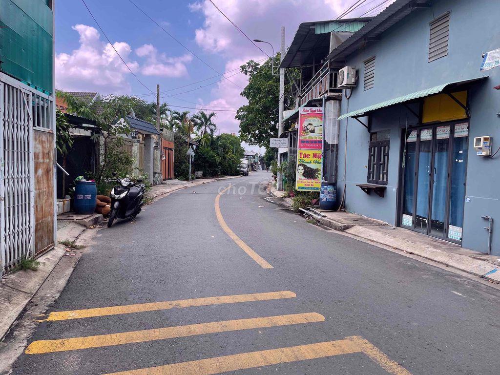 nha vua o vua kinh doanh