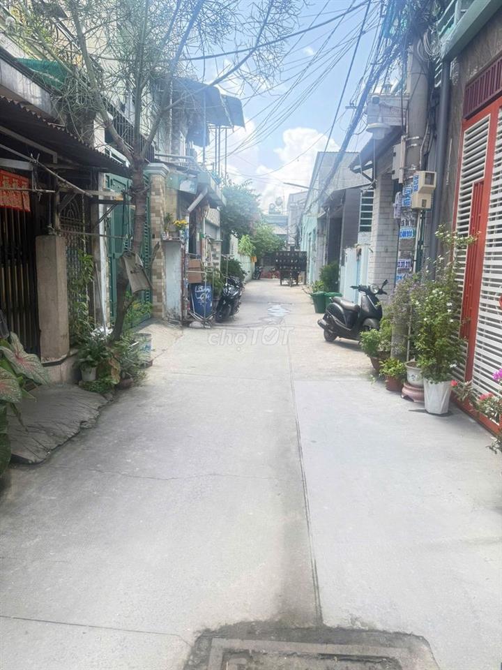 Cho Thuê Nhà 4x19 ( 3 Tầng) Gần Sát Chợ Đầu Mối Hóc Môn