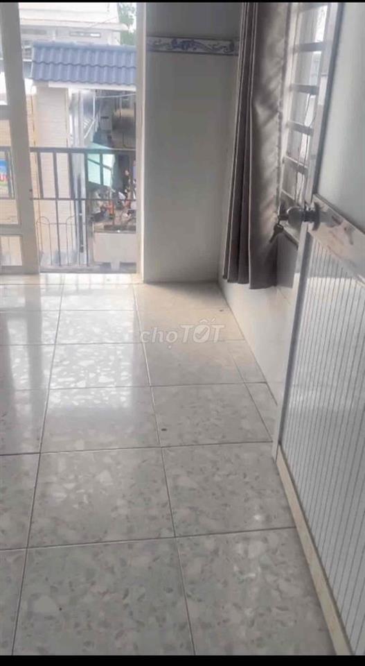 Nhà 1trêt 1 lầu