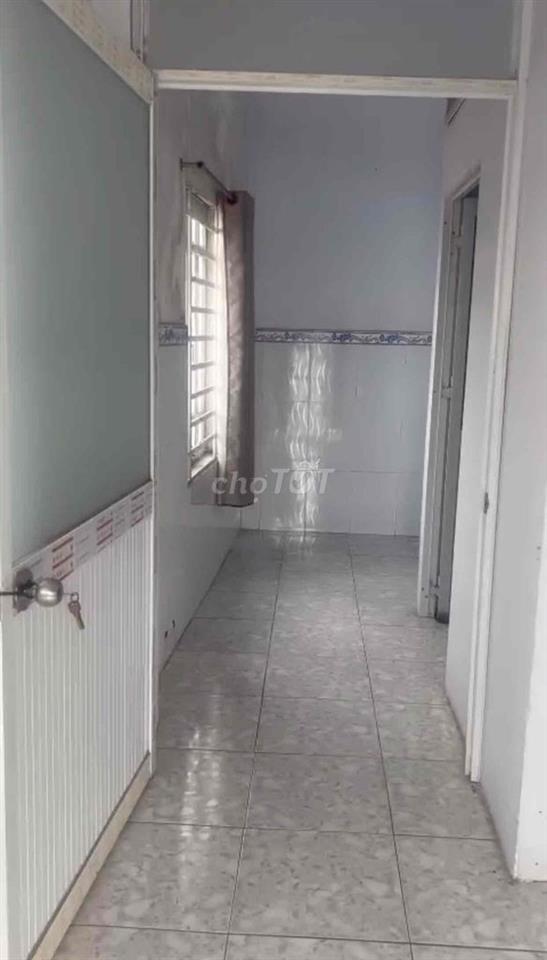 Nhà 1trêt 1 lầu