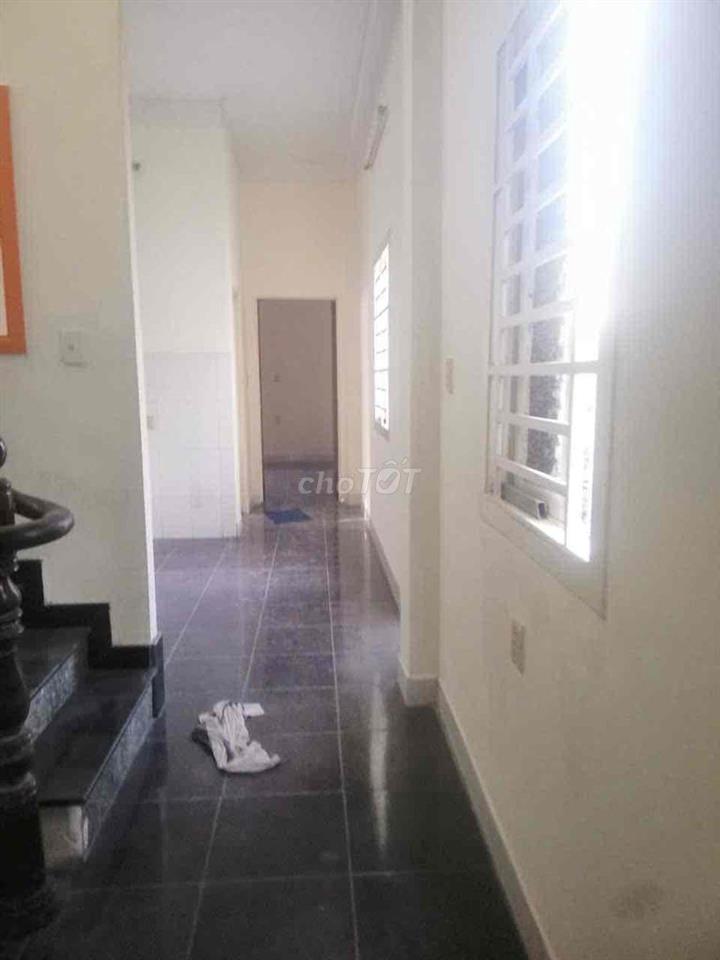 nhà 1tret 1 lầu 3pn dt 100m2