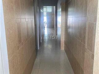Nhà cấp 4 sach sẽ 2pn 1pk 1pb 1tolet