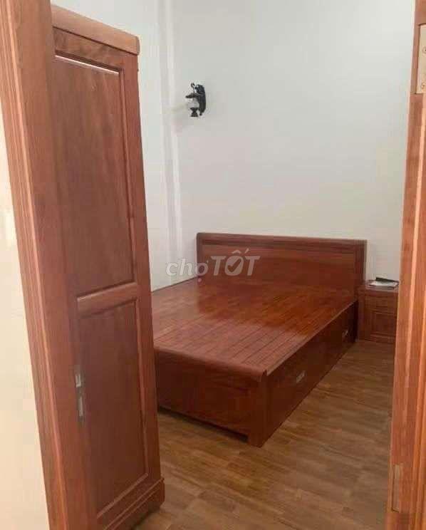 CHO THUÊ NHÀ MẶT TIỀN 12TR/TH SẴN NỘI THẤT – HUỲNH THỊ HAI, Q12