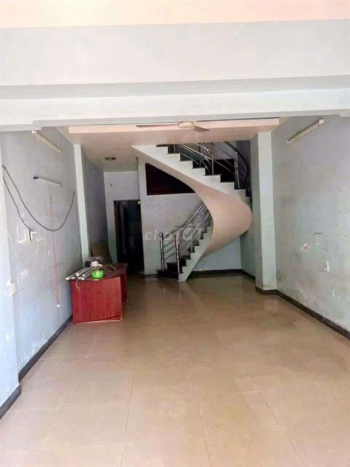 CHO THUÊ NHÀ KHO XƯỞNG  40TR/TH – ĐƯỜNG TÂY LÂN 1, BÀ ĐIỂM, HÓC MÔN