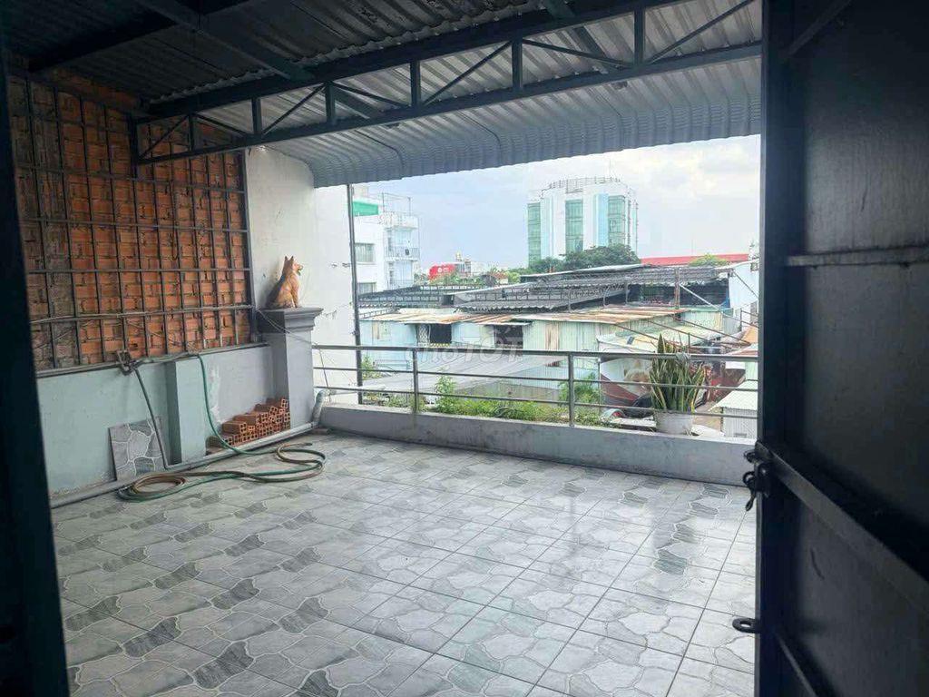 CHO THUÊ NHÀ NGUYỄN VĂN QUÁ, Q12 gần nhà thờ Đông Quang