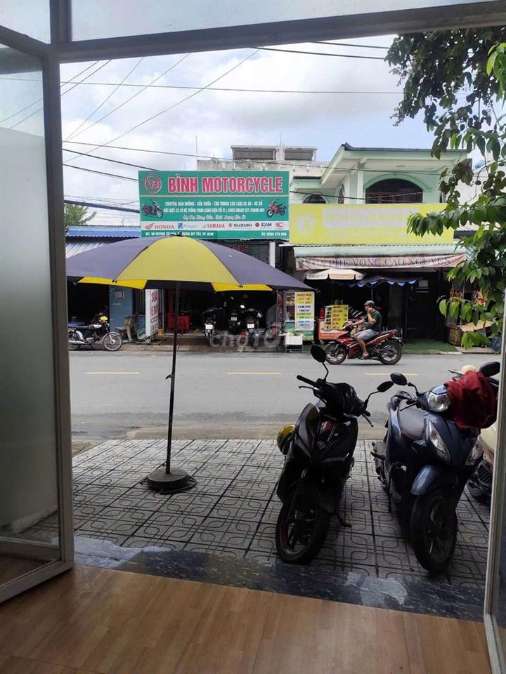 NHÀ MẶT TIỀN 5M x 33M HUỲNH THỊ HAI,P.TCH Q12