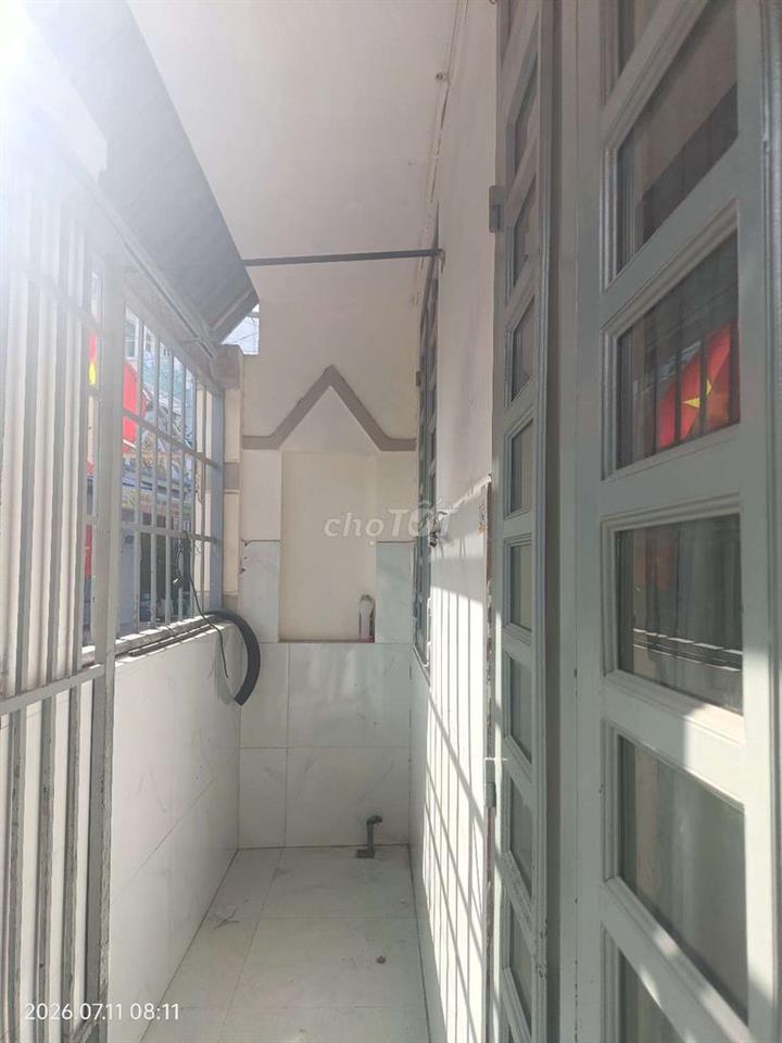 cho thuê nhà mặt tiền hẻm xe tải
