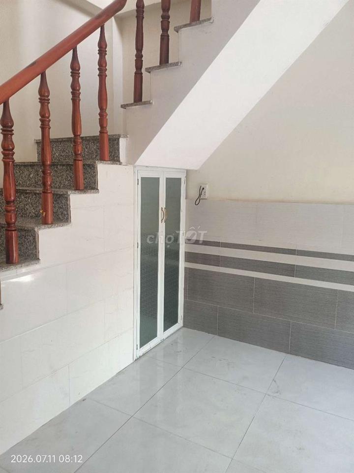 cho thuê nhà mặt tiền hẻm xe tải