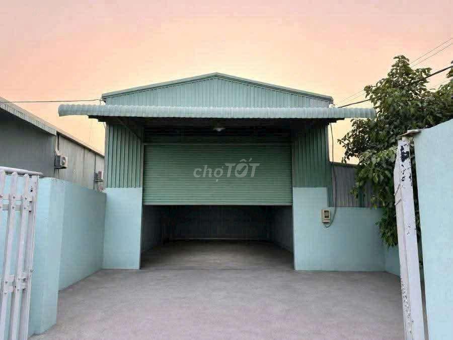 cho thuê kho 700m2 Vườn Lài