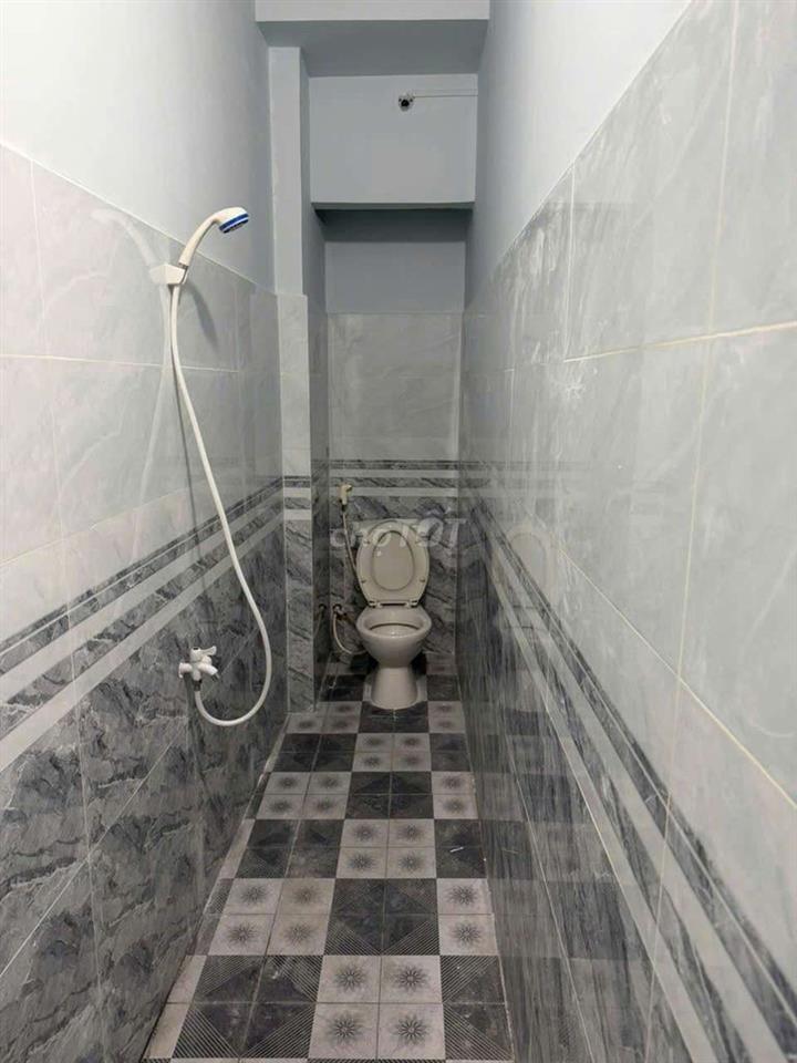 cho thuê nhà gần chợ Đông Thạnh 6x20