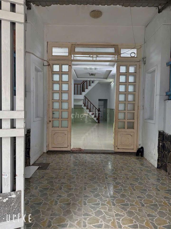 cho thuê nhà mặt tiền đường ht06