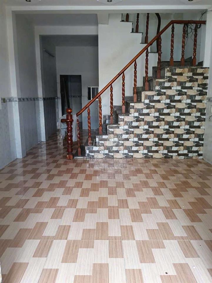 cho thuê nhà 1trệt 2 lầu, 2 máy lạnh