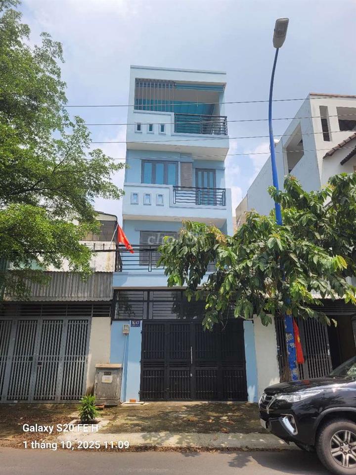 💢Bán nhà 1trệt 3lầu 5pn 5wc 1bếp DT 4,5x19 Sổ hoàn công