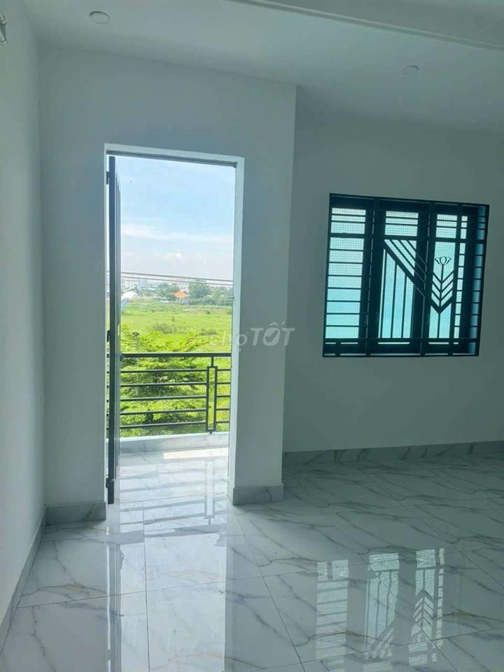 💢Bán nhà 1trệt 3lầu 5pn 5wc 1bếp DT 4,5x19 Sổ hoàn công