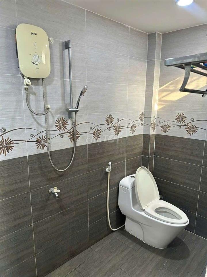 👉CCG Bán Gấp nhà 1trệt 1lầu 2pn 2wc 1bếp Sổ hoàn công
