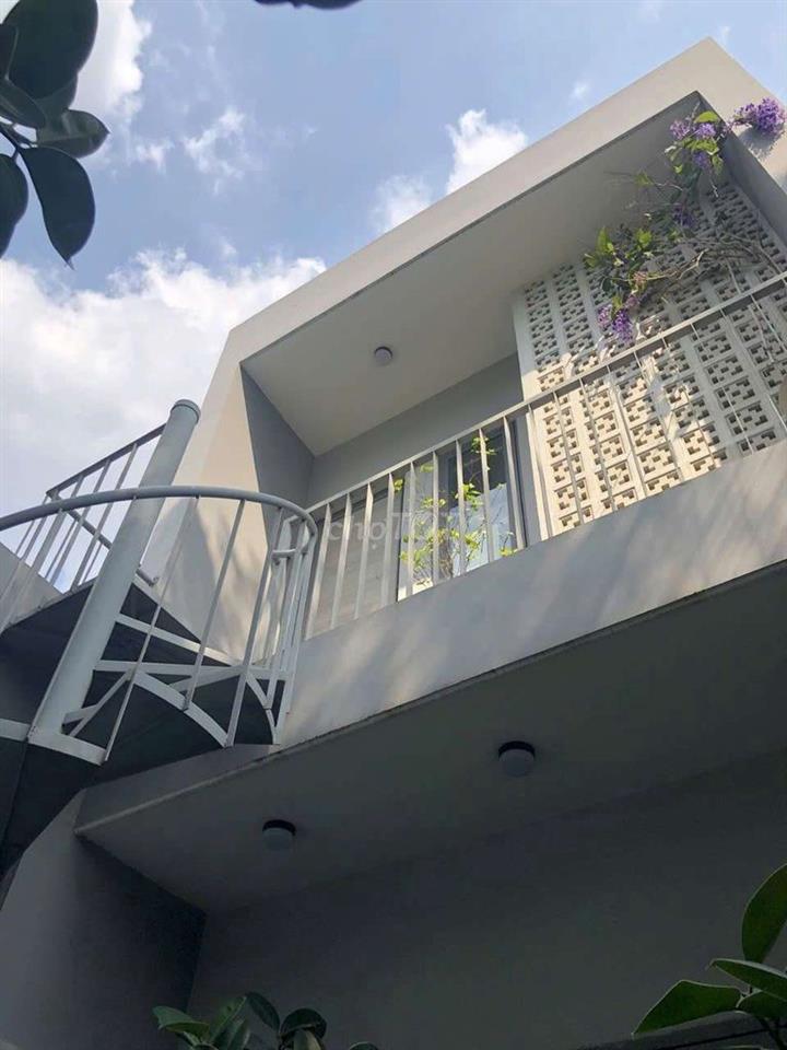 💥Cho thuê Biệt thự DT 8X25 Cao cấp Có hồ Bồi