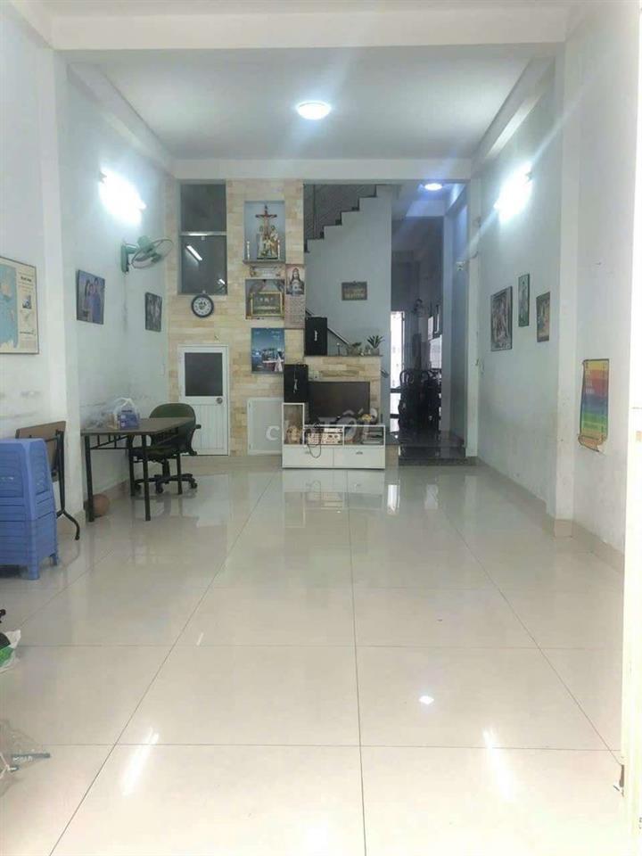 🧣Bán Gấp nhà 1trệt 2lầu DT 4X18 Sổ Hoàn công