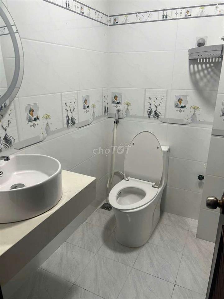 💢CCG Bán Gấp nhà 1trệt 2lầu 3pn 3wc 1bếp Sổ Hoàn công 