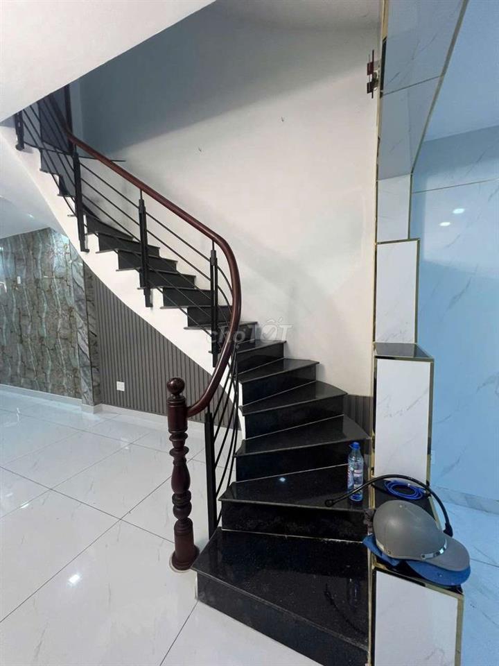 💢CCG Bán Gấp nhà 1trệt 2lầu 3pn 3wc 1bếp Sổ Hoàn công 