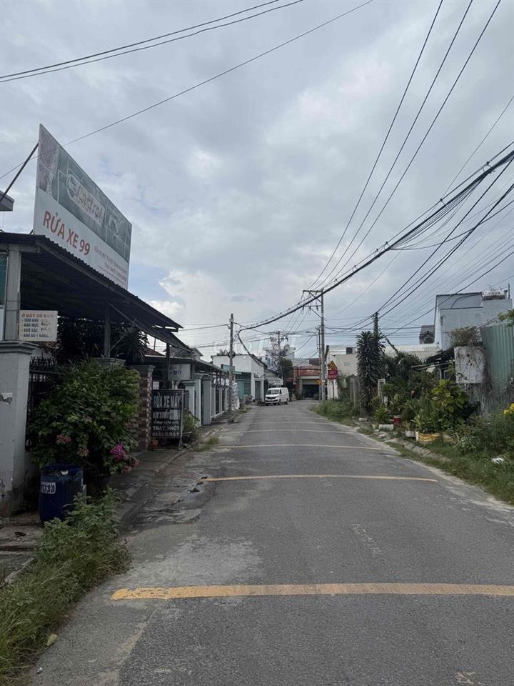 cần bán nhà (2 căn liền kề nếu được)