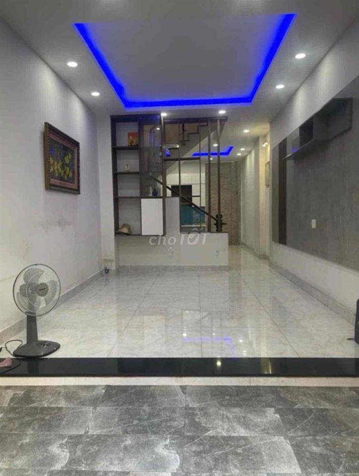 MẶT TIỀN KINH DOANH - LẠC LONG QUÂN - TÂN BÌNH