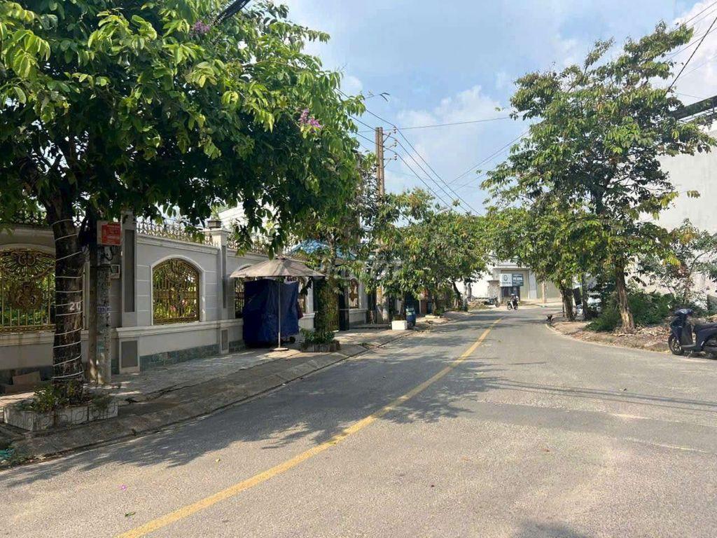 Lô đất xây dựng rẻ nhất Hóc môn