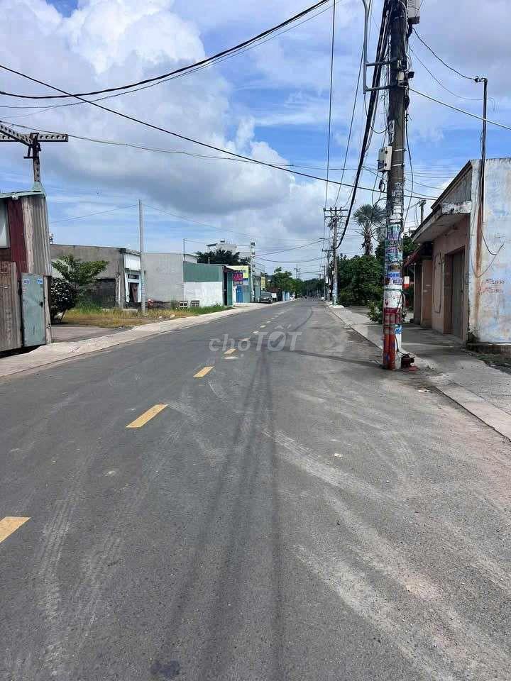 xưởng lớn đẹp cho thuê