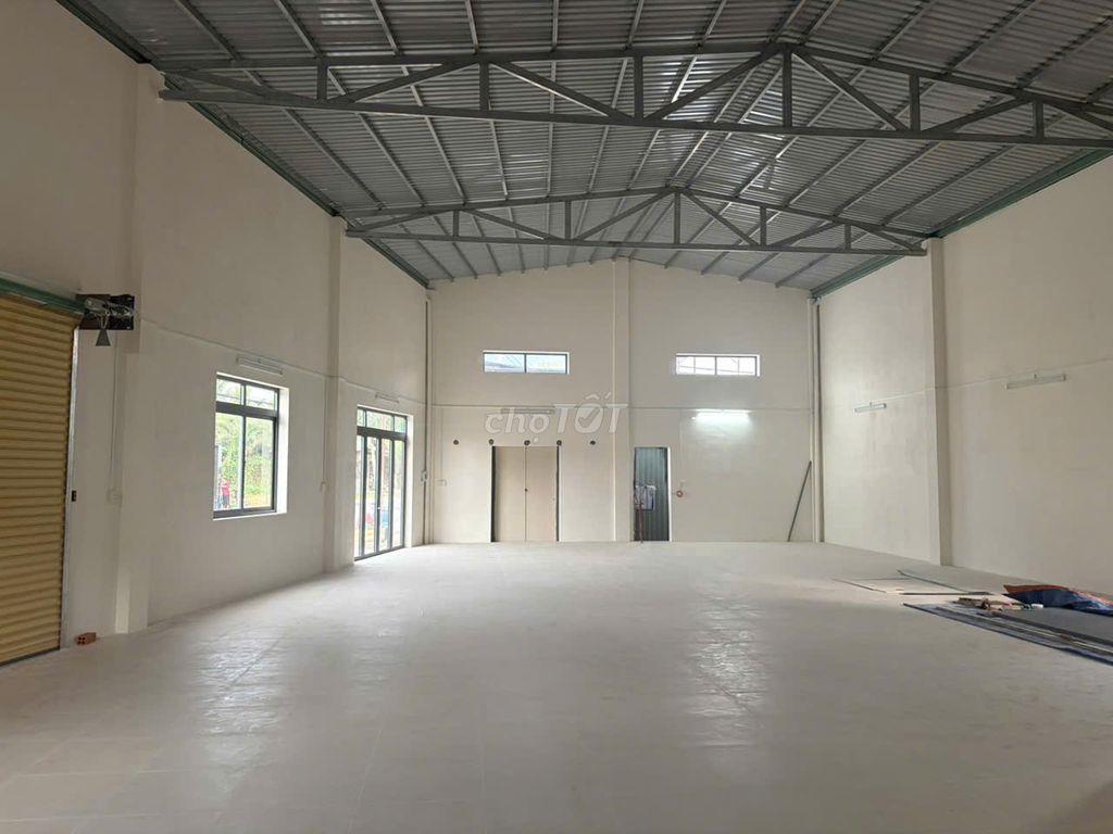 CHO THUÊ VĂN PHÒNG & NHÀ XƯỞNG MẶT TIỀN ĐƯỜNG TÂN HIỆP 15-HÓC MÔN