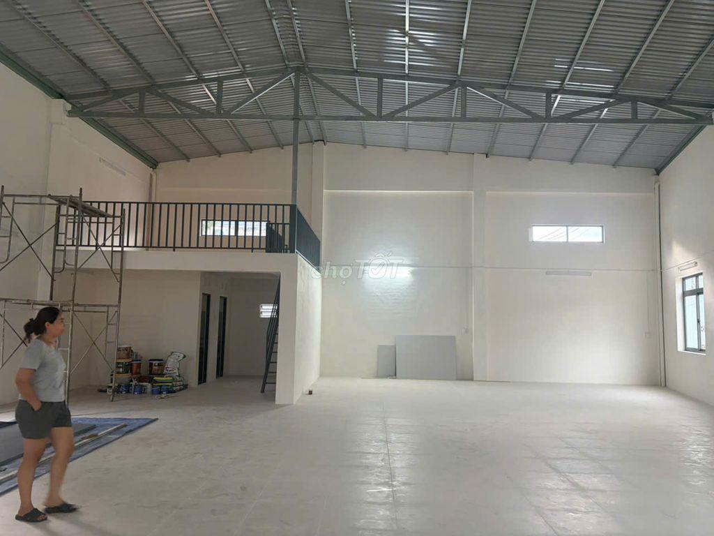 CHO THUÊ VĂN PHÒNG & NHÀ XƯỞNG MẶT TIỀN ĐƯỜNG TÂN HIỆP 15-HÓC MÔN