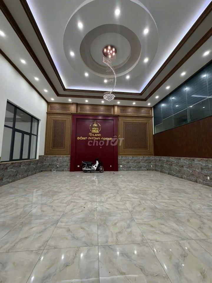 NHÀ 1/PHAN VĂN HỚN 10X20M CÓ GÁC NHÀ MỚI ĐẸP