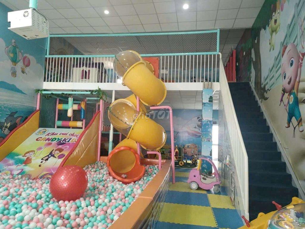 MBKD 8X35M CÓ GÁC ĐƯỜNG RỘNG GIÁ TỐT