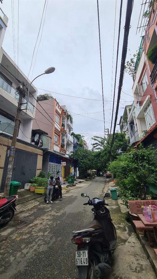 NHÀ 4.5X20M 1 TRỆT 1 LẦU ĐƯỜNG XE TẢI GIÁ TỐT