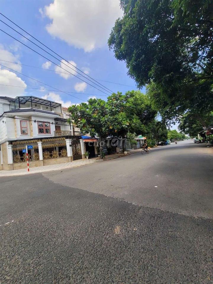 BIỆT THỰ GÓC 2MT AN SƯƠNG 8X15M 3 TẤM