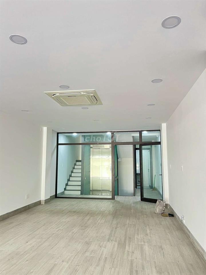 NHÀ MT DD12 KDC AN SƯƠNG 4.5X20M 4 TẤM CÓ THANG MÁY