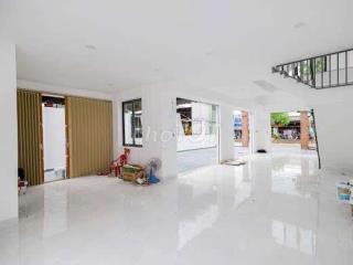 NHÀ DT LỚN MỚI XÂY THÍCH HỢP KINH DOANH