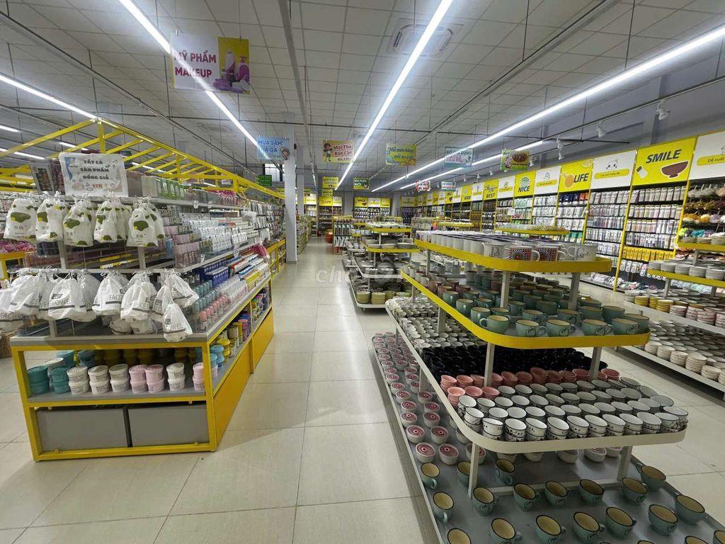 MBKD 600M SẦM UẤT NGAY NGÃ 4 CHỢ CẦU GIÁ TỐT