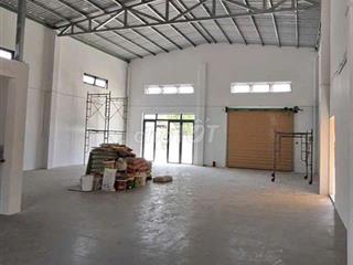 NHÀ KHO 8X25M CÓ GÁC ĐƯỜNG 10x30M CONT ĐẬU CỬA GẦN CẦU THAN LƯƠN