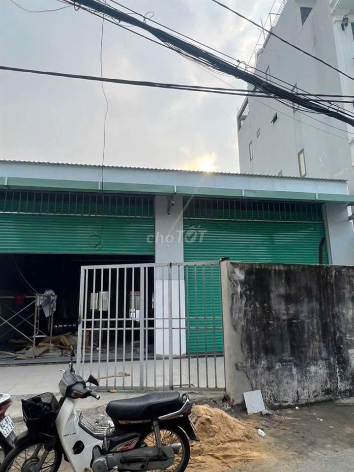 Xưởng mới xây 12x30M 1/ phan văn hớn gần cầu tham lương