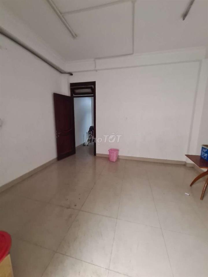 NHÀ NGUYÊN CĂN 400M2 VỊ TRÍ SẦM UẤT ĐÔNG ĐÚC