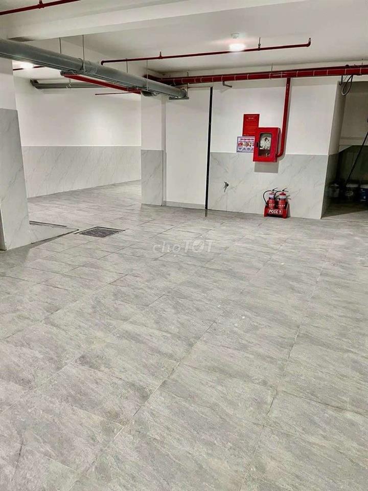 TÒA NHÀ VP 1400M2 ĐẦY ĐỦ CÔNG NĂNG PCCC THANG MÁY GIÁ TỐT