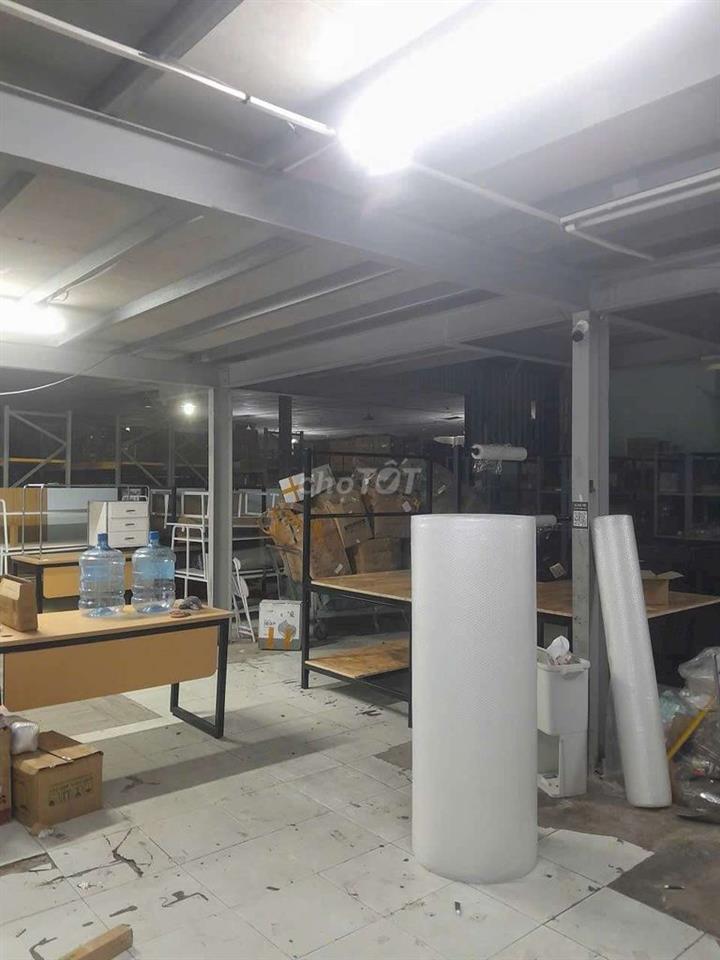 KHO XƯỞNG MT TÔ KÍ 750M2 GIÁ TỐT