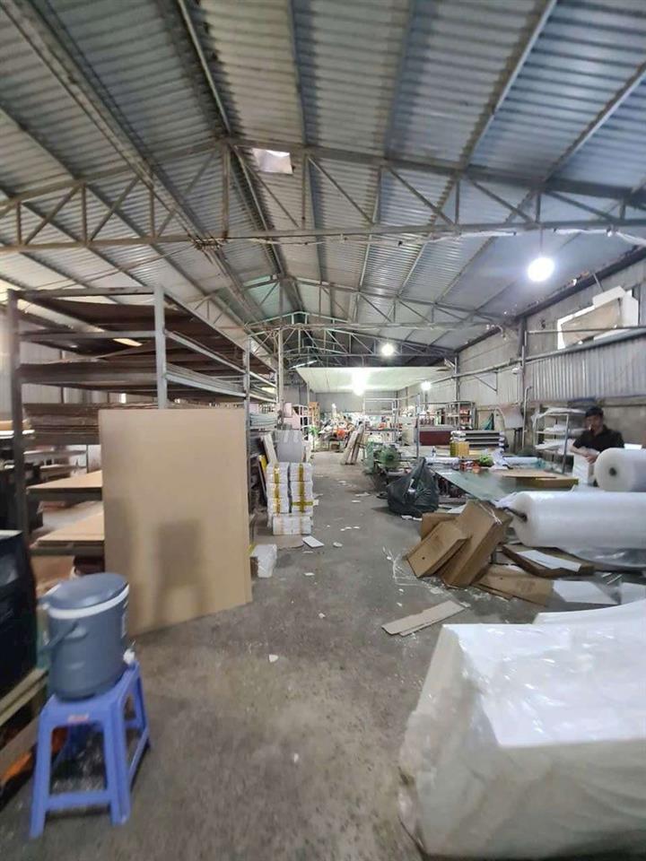 KHO XƯỞNG 700M2 1/ TRUNG MỸ TÂY 13 THÍCH HỢP GIA CÔNG