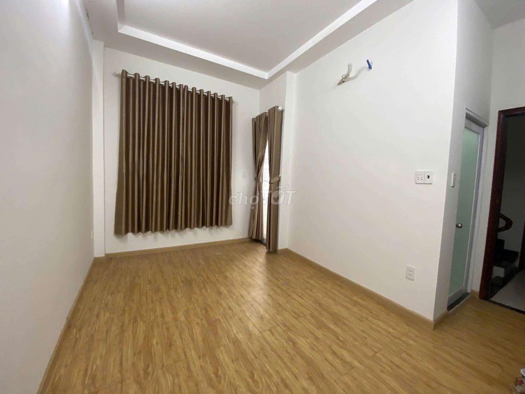 NHÀ 10X5M 1 TRỆT 2 LẦU CÓ 2PB 3WC SÂN THƯỢNG GIÁP GÒ VẤP
