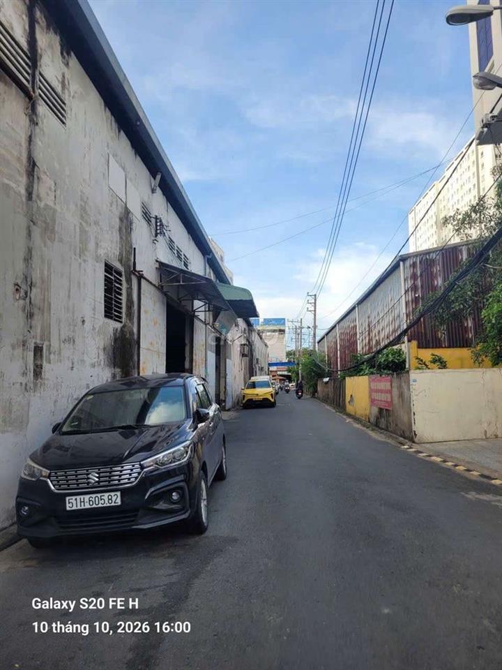 XƯỞNG 1/PHAN VĂN HỚN 1000M2 GIÁ TỐT