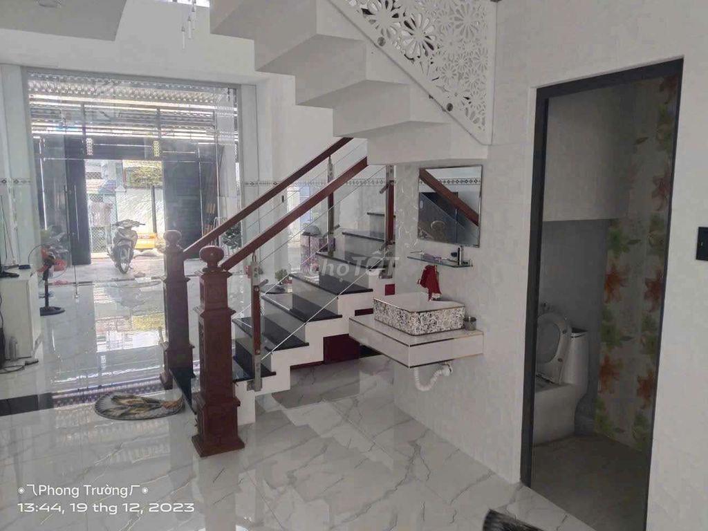 NHÀ MỚI 5X15M 4 TẤM 5PN GIÁ TỐT