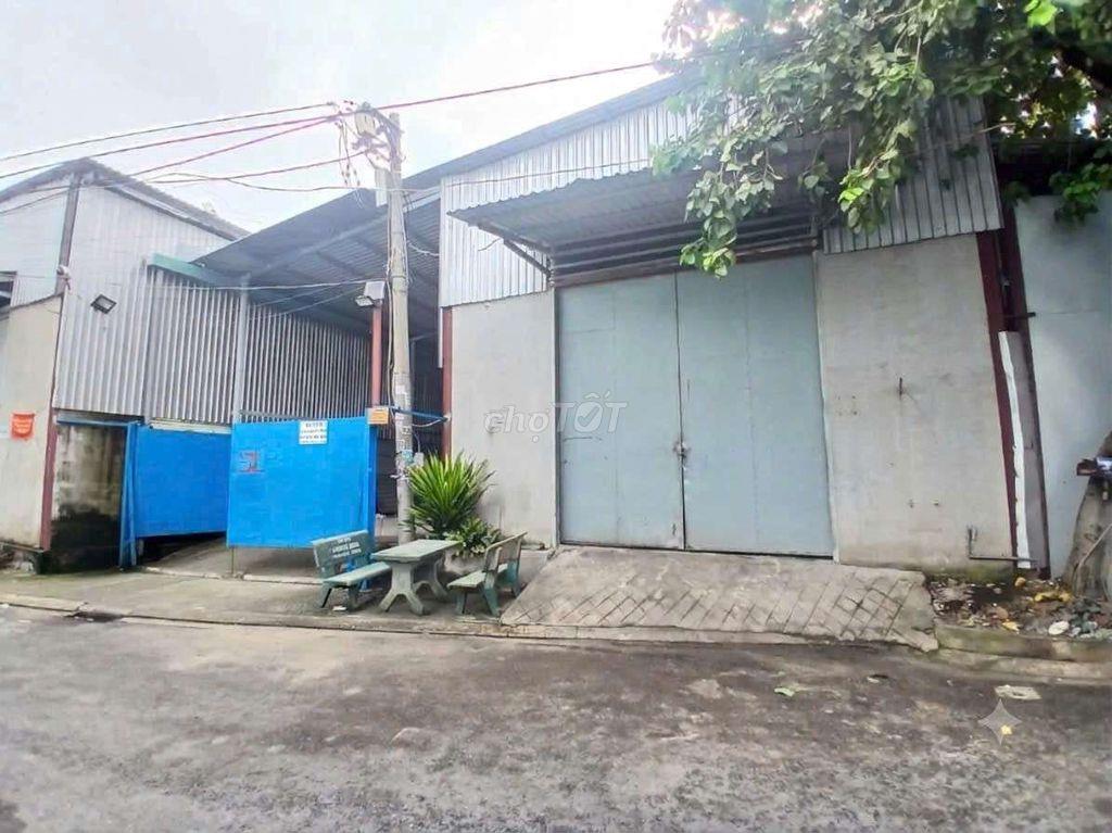 Xưởng 300m2 gần cầu than lương giá tốt