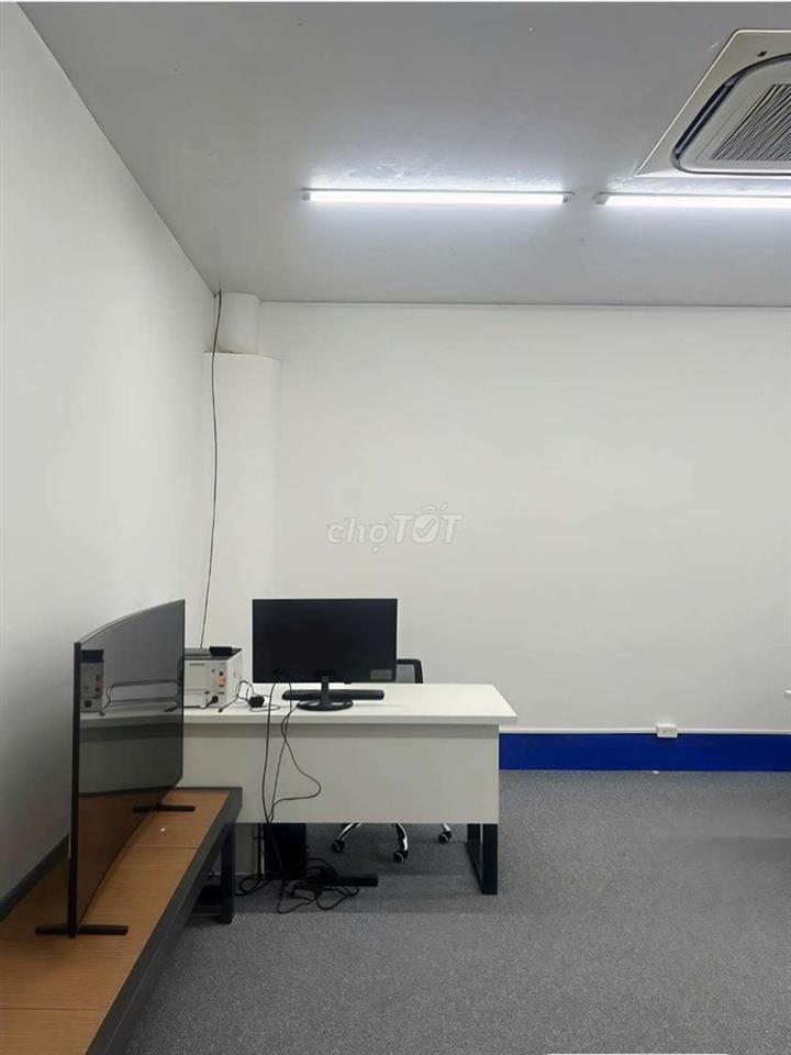 CHO THUÊ XƯỞNG 250M CHỢ ĐẦU MỐI HOCMON